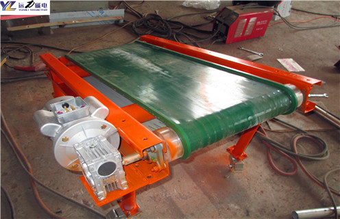 磁選機(jī),磁選機(jī)價(jià)格,干選鐵粉磁選機(jī),粉煤灰干選鐵粉磁選機(jī)價(jià)格 磁選機(jī),磁選機(jī)價(jià)格,干選鐵粉磁選機(jī),粉煤灰干選鐵粉磁選機(jī)價(jià)格