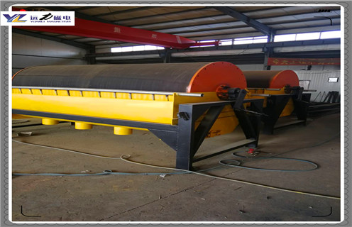 鐵礦干式磁選機,新疆鐵礦干式磁選機_新疆鐵礦干式磁選機教你如何選擇設備 鐵礦干式磁選機,新疆鐵礦干式磁選機_新疆鐵礦干式磁選機教你如何選擇設備