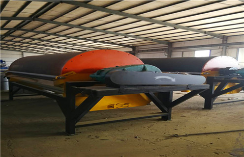 干選磁選機，貴州履帶式干選磁選機_貴州履帶式干選磁選機技術要求工作原理發(fā)展工作視頻皮帶及結構價格 